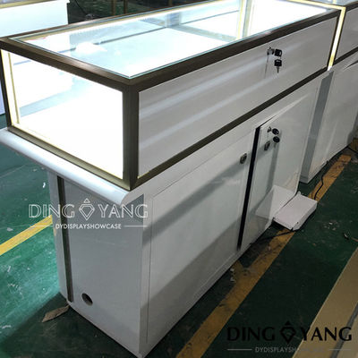 qualidade  Highly Recommended Jewelry Showcase For Retail Store With Pre-Assembled Structure fábrica