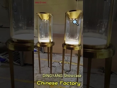 Combine a beleza da textura e do artesanato para mostrar joias